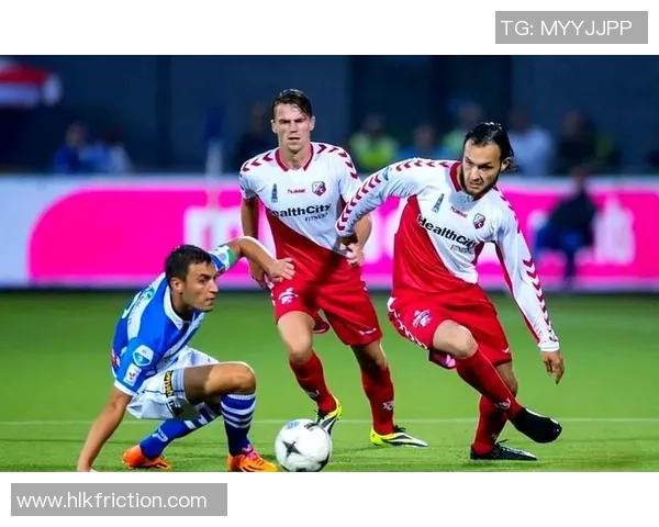 埃因霍温与登博思精彩对决直播全程回顾与分析