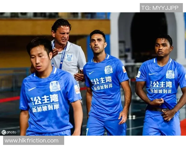 辽宁宏远与广州富力激战正酣谁能在赛场上笑到最后