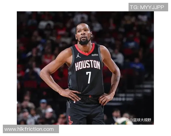 詹宁斯与麦蒂的巅峰对决：谁才是篮球场上的真正巨星