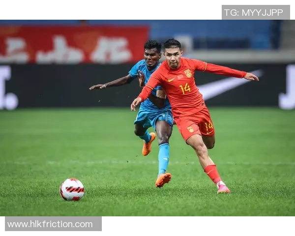 智利大学与科尔查瓜的激烈对决揭示足球战术与团队合作的重要性 智利大学与科尔查瓜的激烈对决揭示足球战术与团队合作的重要性