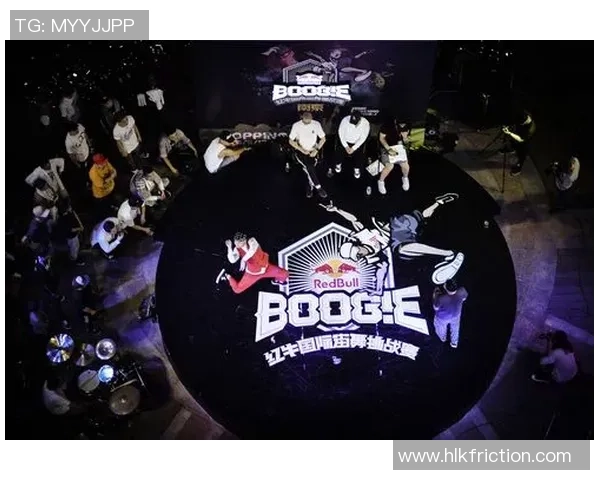 南京街舞队在世界攀岩锦标赛中以76分稳居积分榜首位